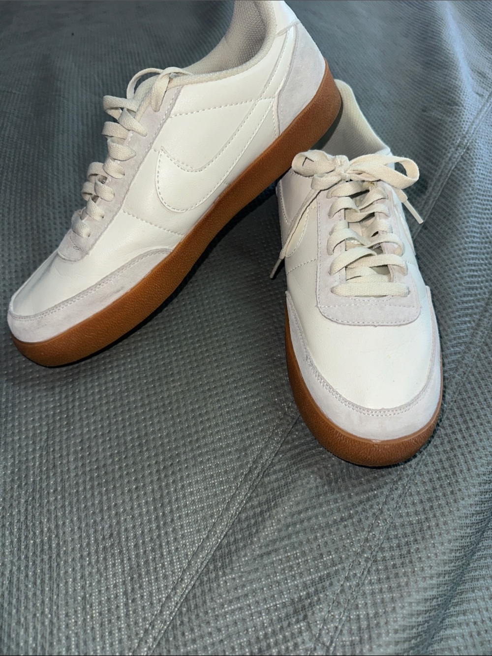 Nike Men’s Cream and Brown Low-Top Sneakers